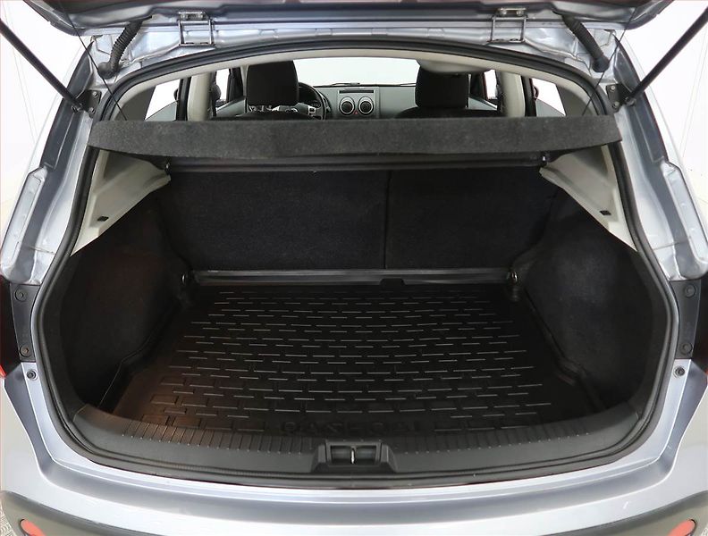 Nissan Qashqai (2010) 2.0 dCi, 4X4, Navi, Tempomat - fotka 13 z 20