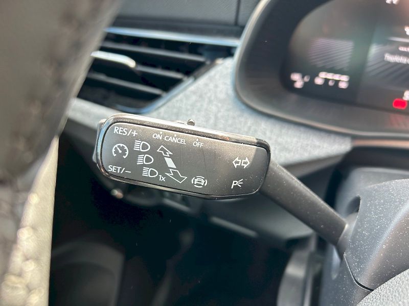 Škoda Scala (2025) Selection 1.0 TSI 85 kW - fotka 19 z 35