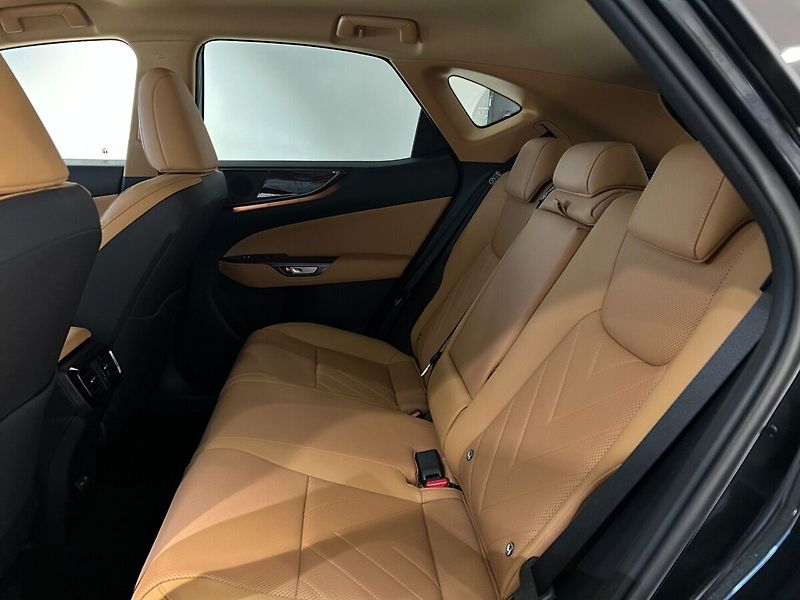 Lexus NX 350h 350h 2.5 HEV PRESTIGE - fotka 5 z 7