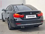 BMW Řada 4 (2017) 2.0 D 420d xDrive, ČR - náhled 6