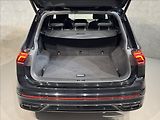 Volkswagen Tiguan Allspace 2,0 TDi  DSG 4x4 R-Line Kessy - náhled 12