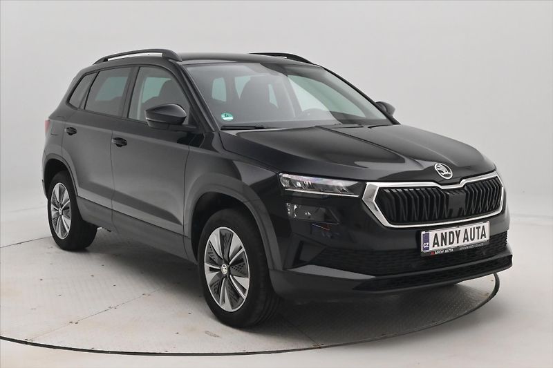 Škoda Karoq 2,0 TDI 110 kW VIRTUAL Kamera - fotka 3 z 30
