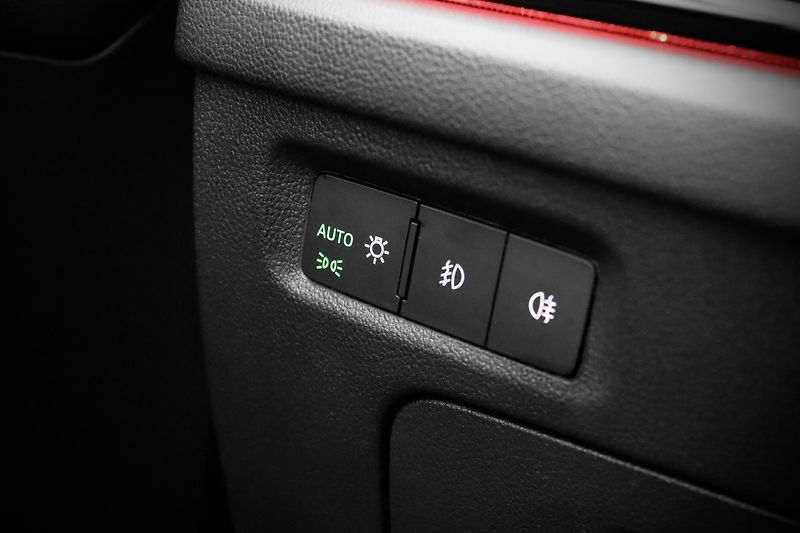 Škoda Octavia 4 Combi 1.5 TSI 110 kW - fotka 23 z 49