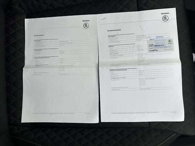Škoda Superb 2,0 TDi DSG  NAVI BIXEN ACC AL - fotka 46 z 50