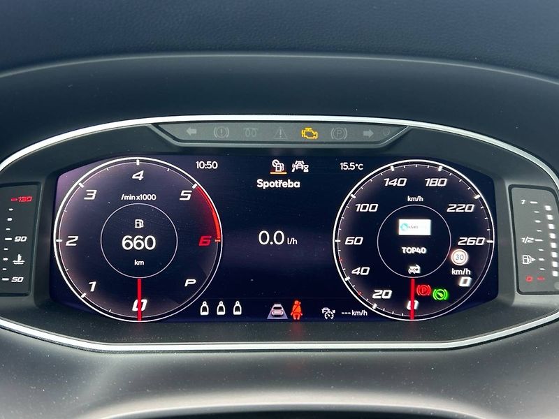Seat Ateca (2022) 2.0 TDI 7DSG FR - fotka 31 z 31