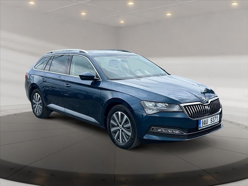 Škoda Superb 2,0 TDI 110 Style AT - fotka 1 z 11