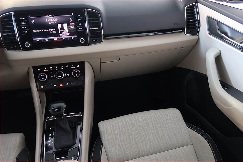 Škoda Karoq (2018) Style 1.5 TSI - fotka 8 z 18