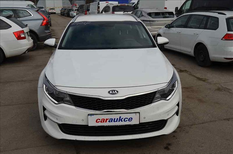 Kia Optima (2018) 1,7 D - fotka 2 z 21