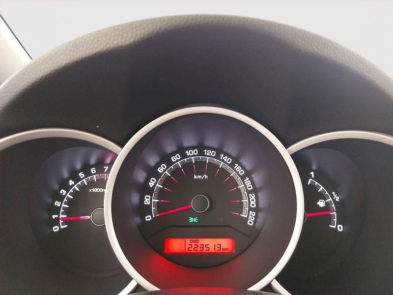 Kia Venga (2010) 1.4 CVVT, LPG, Serv.kniha - fotka 11 z 14