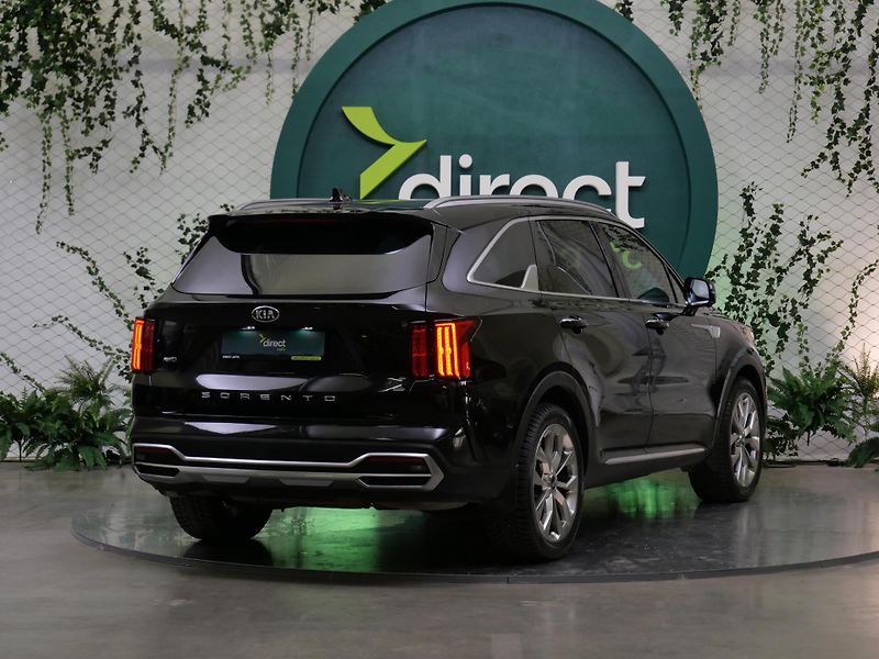 Kia Sorento - fotka 2 z 33