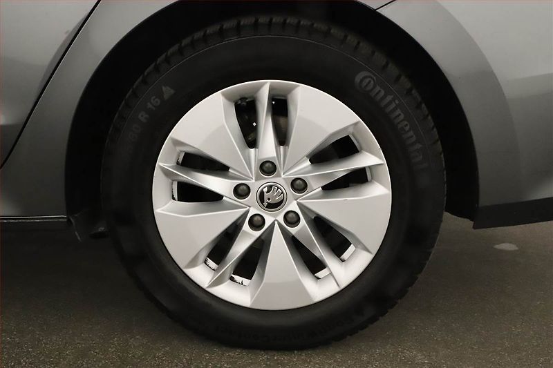 Škoda Octavia (2023) 2.0 TDI, Automat, Navi - fotka 14 z 14