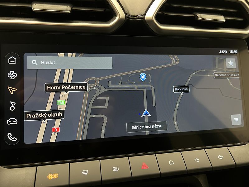 MG ZS 1.5 ICE ELEGANCE CZ 1.maj. - fotka 26 z 38