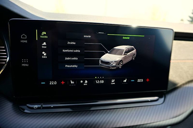 Škoda Octavia (2023) CHALLENGE 2.0 TSI 180 kW - fotka 40 z 50
