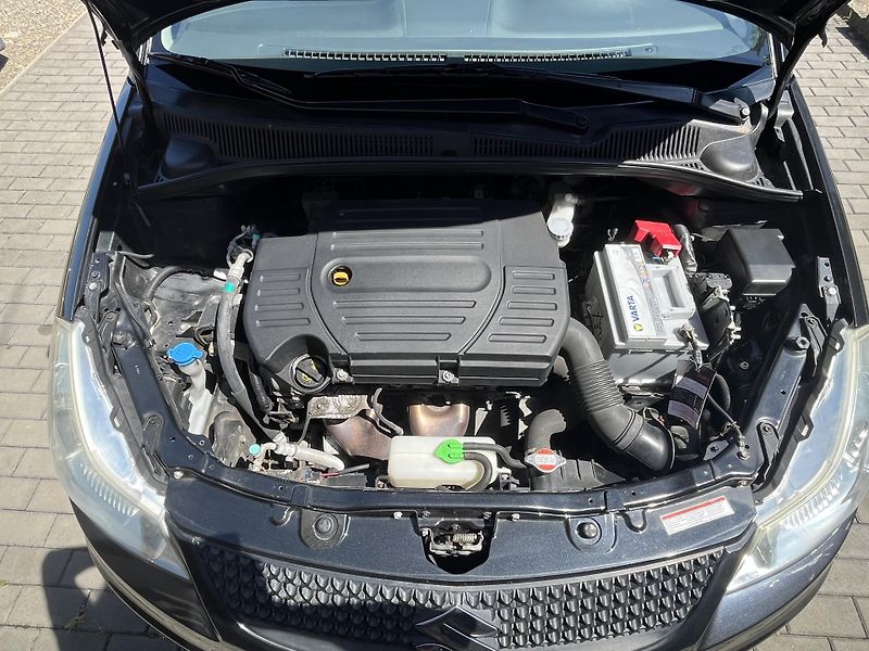 Suzuki SX4 1.6VVTi, 4x4 - fotka 5 z 20