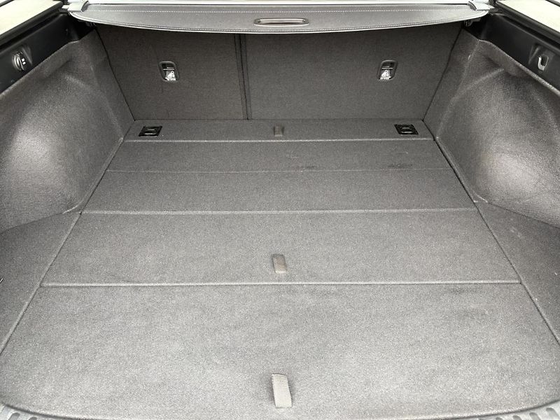 Kia Ceed 1.5 T-GDI 117kW SPIN - fotka 12 z 20