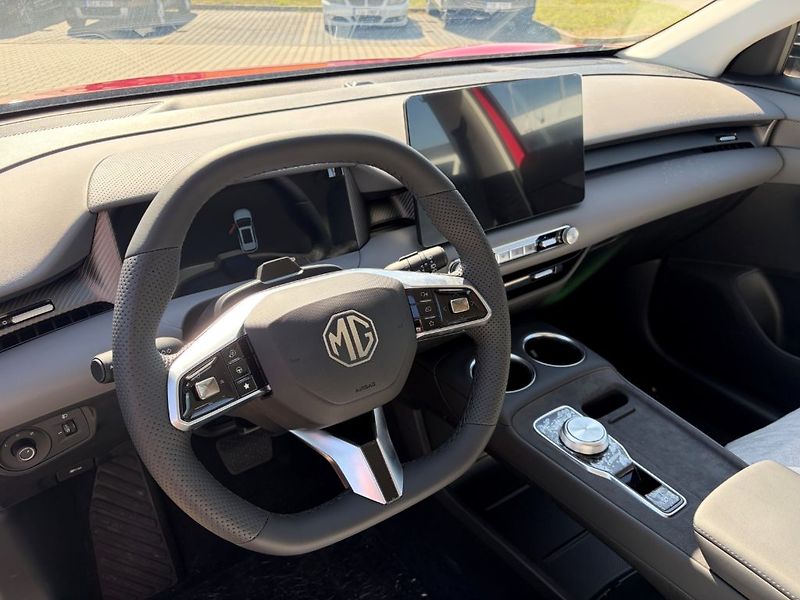MG MGS5 EV (2026) S5 EV Emotion 49kWh - fotka 11 z 17