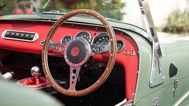 Caterham Seven Sprint.