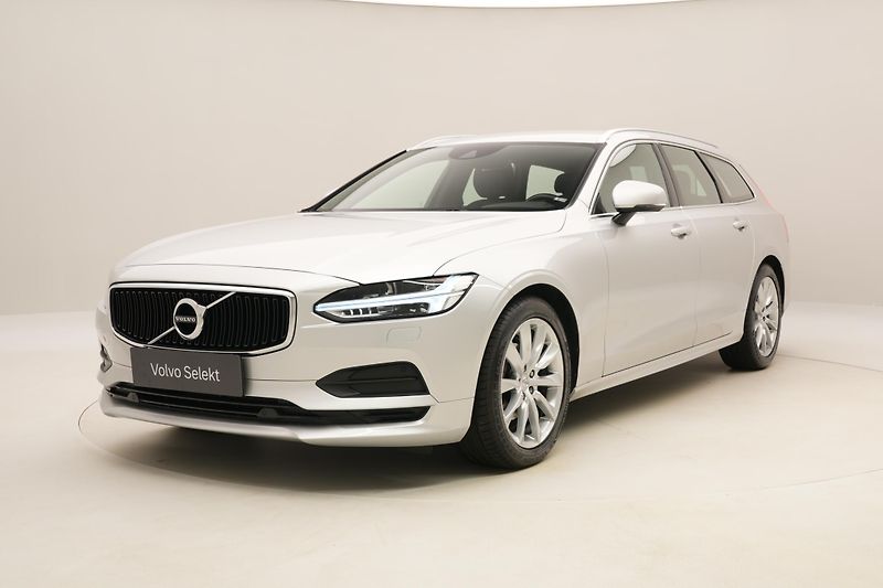 Volvo V90 D4 MOMENTUM AUT - fotka 1 z 39