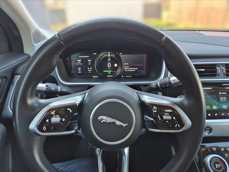 Jaguar I-Pace 294 KW, panorama, záruka, DPH - fotka 8 z 19