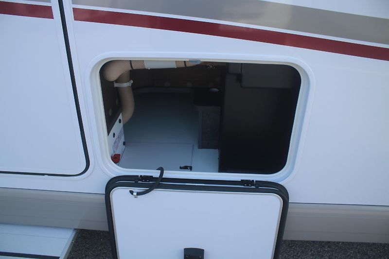 Carthago (2026) CHIC c-line I 4.9LEL výprodej - fotka 10 z 60