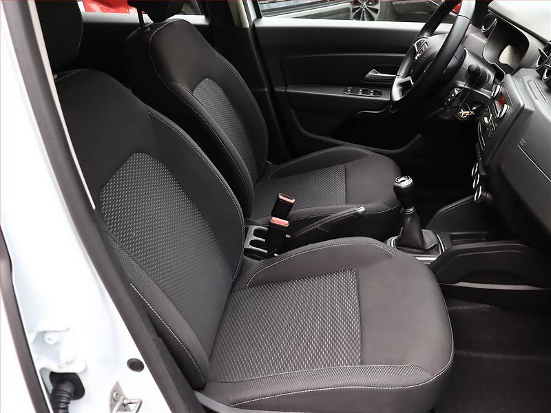 Dacia Duster (2021) 1.0 TCe, Tempomat - fotka 7 z 14