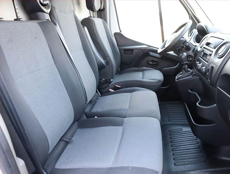 Peugeot 407 (2009) 1.6 HDi, po STK, Tažné - fotka 9 z 17