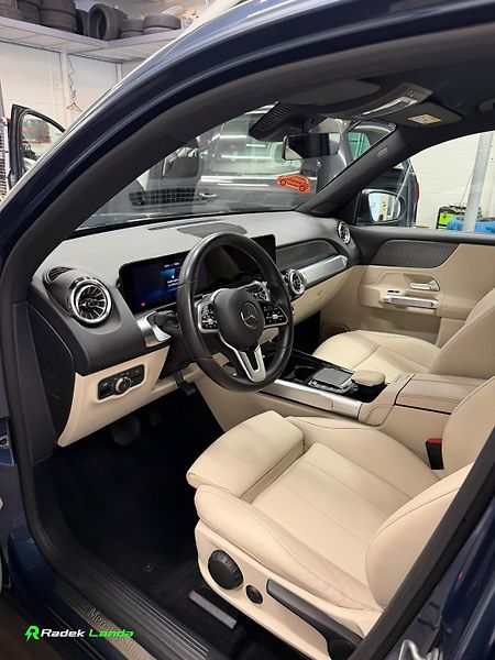 Mercedes-Benz EQB (2023) EQB 250 | 7 míst, 66 kWh - fotka 12 z 15