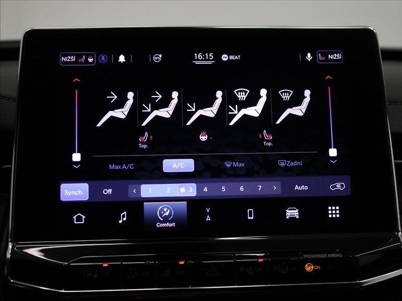 Jeep Compass 1,3 i AT Anniversary Kamera ČR - fotka 14 z 29