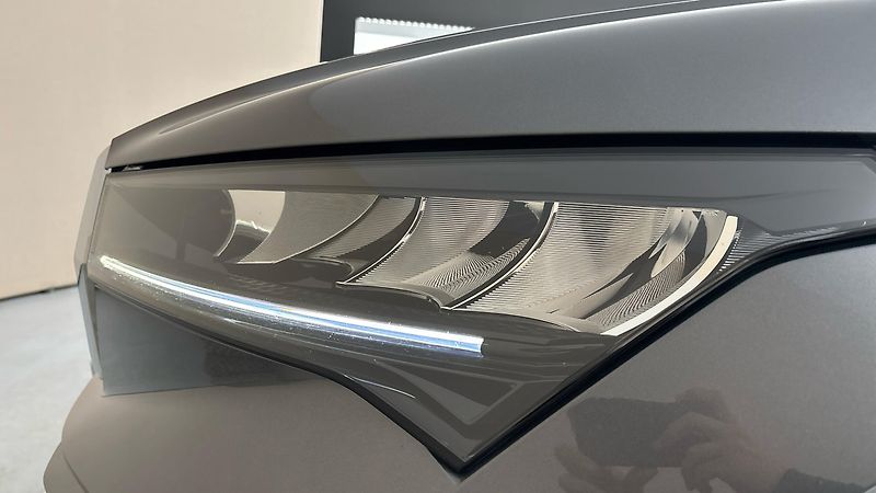 Škoda Enyaq 82 kWh AUT 80 Loft - fotka 18 z 31