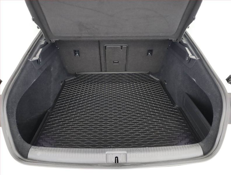 Volkswagen Arteon (2019) R-line 2.0 TDI - fotka 19 z 20