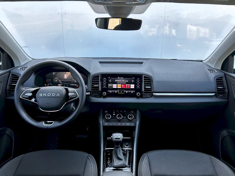 Škoda Karoq (2025) 1.5 TSI 110kW DSG Selection Va - fotka 5 z 34