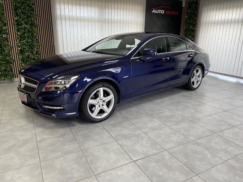 Mercedes-Benz CLS 350d 4MATIC ČR LED NAVI TOP !! - fotka 4 z 30
