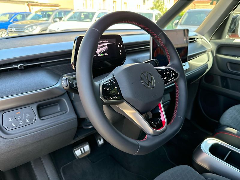 Volkswagen ID.Buzz GTX 79 kW - fotka 18 z 26