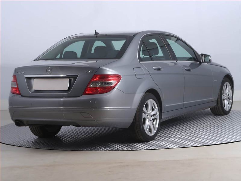 Mercedes-Benz Třídy C (2009) Avantgarde C 220 CDI, Automat - fotka 5 z 21