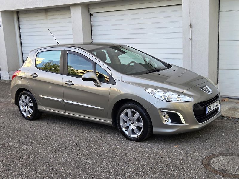 Peugeot 308 (2001) 1.6i 88Kw LPG Tažné  - fotka 10 z 27