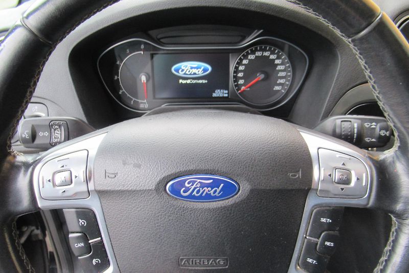 Ford Galaxy 2.0TDCi AUT.KLIMA TAŽNÉ 1,8t - fotka 12 z 27