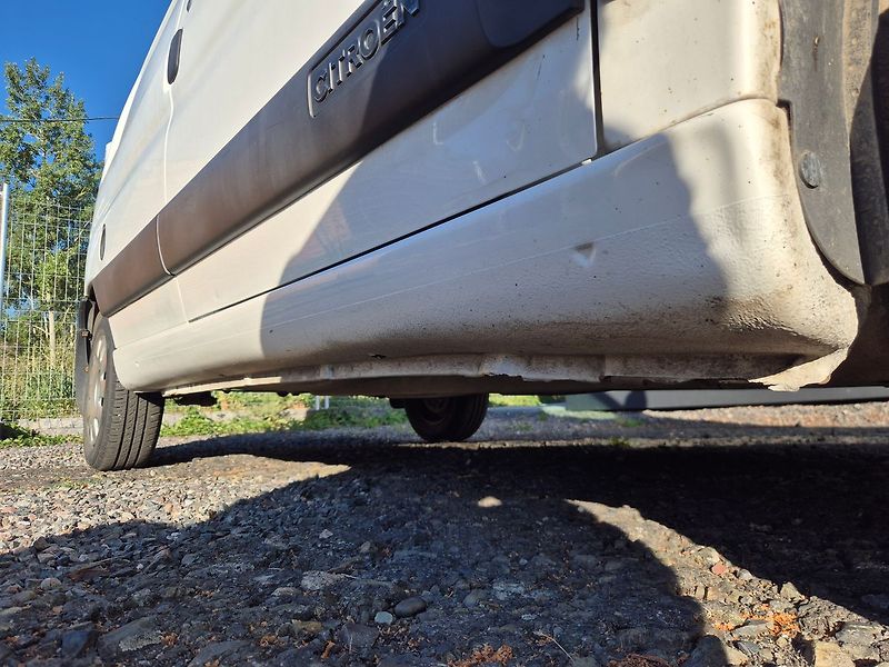 Citroën Berlingo 1.4i 55kW, z ČR, pěkný bez kor - fotka 21 z 23