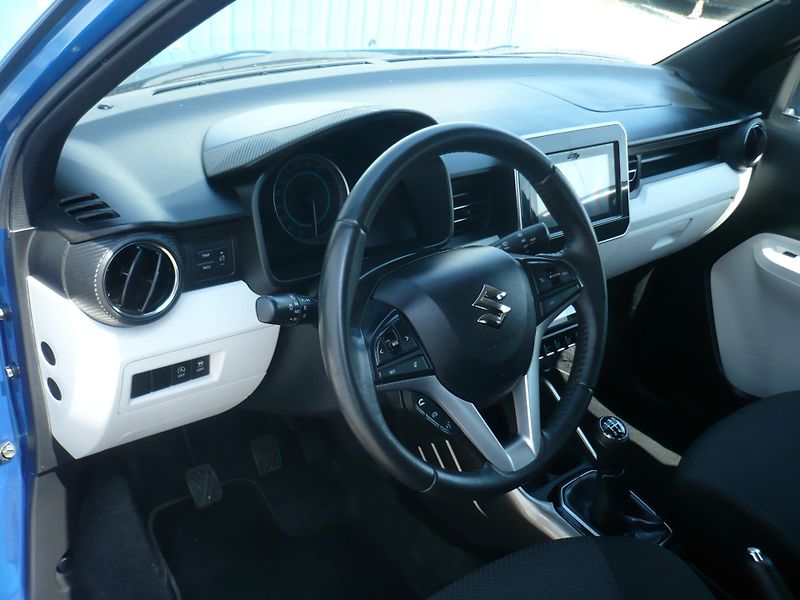 Suzuki Ignis (2018) 1.2i 66Kw 4x4 Klima - fotka 15 z 31