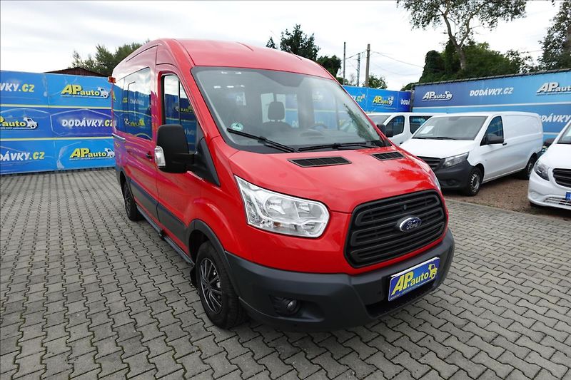 Ford Transit 2,2 TDCi  L2H2 9MÍST BUS KLIMA - fotka 6 z 38