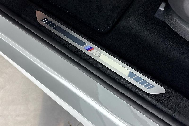 BMW X5 xDrive30d - fotka 13 z 18