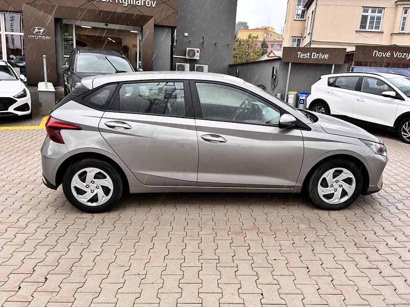 Hyundai i20 1.2i 62kW COMFORT REZERVACE - fotka 8 z 28