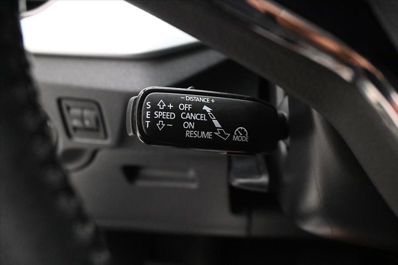 Škoda Scala 1,0 TSI 81 kW DSG Ambition Zár - fotka 23 z 30