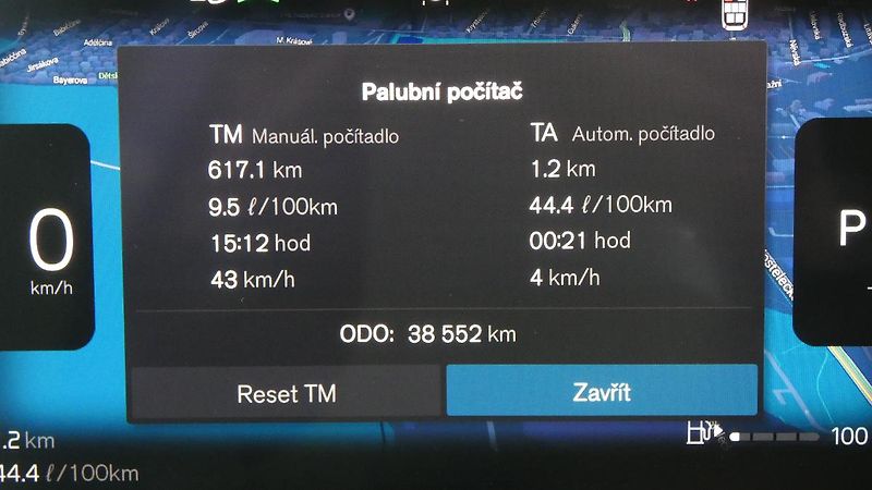Volvo XC90 B5 AWD Plus Bright 7 míst - fotka 14 z 27