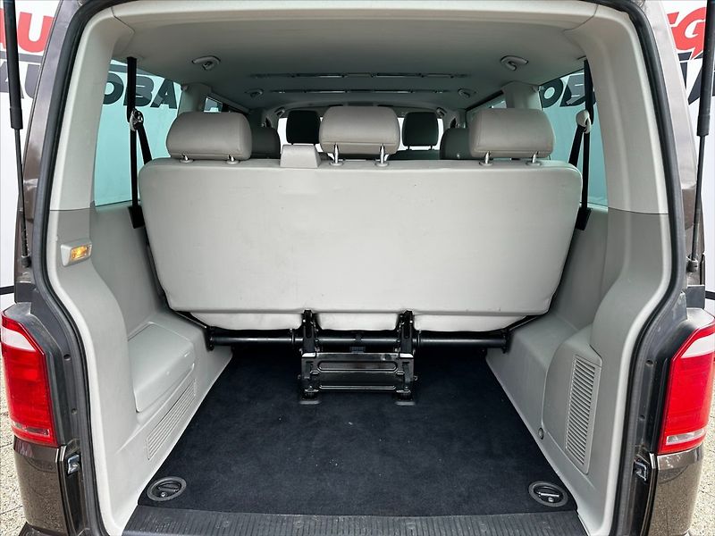 Volkswagen Caravelle 2.0TDI 110kW DSG - fotka 16 z 38