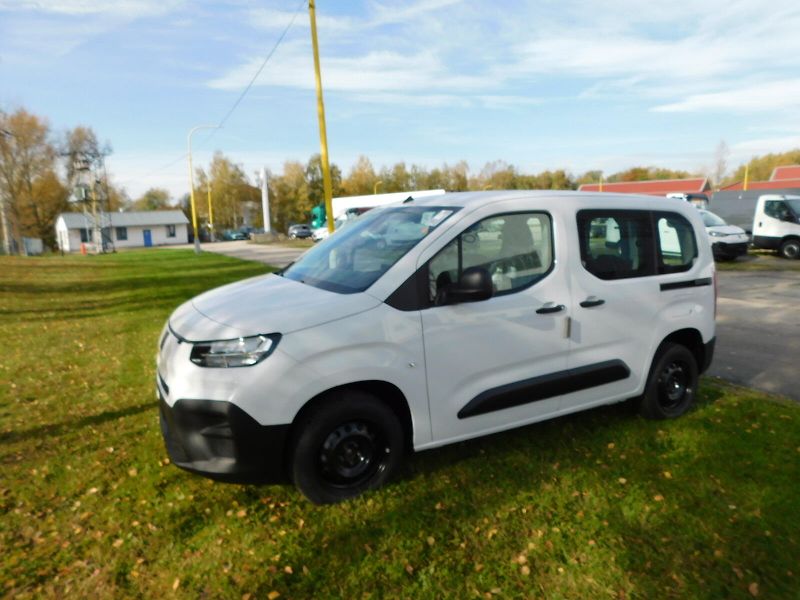 Fiat Dobló (2026) 1.5 BlueHDI 102k 6MT kombi N1 - fotka 2 z 8