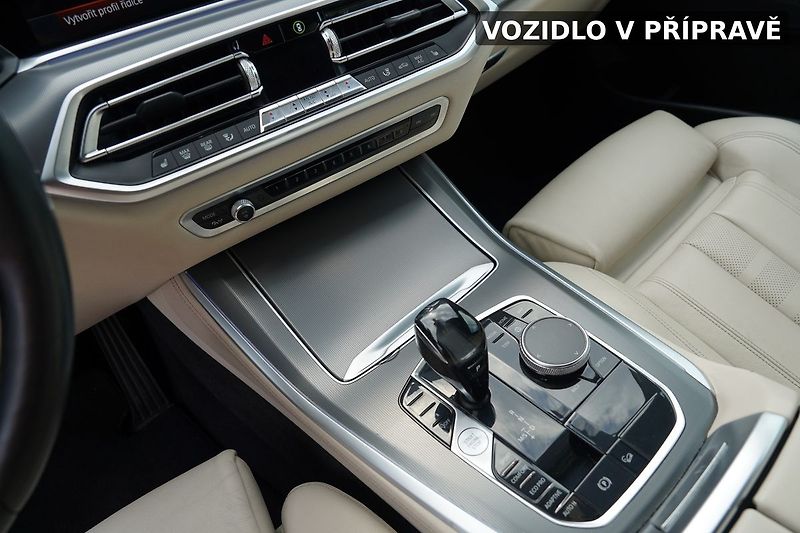 BMW X5 xDrive 40i 250kW TAŽNÉ/PANORAM - fotka 14 z 15