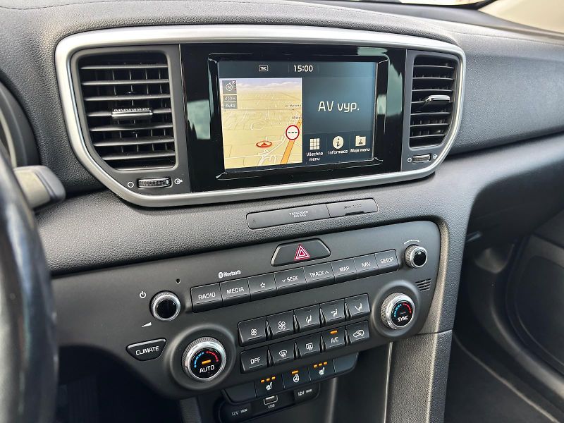 Kia Sportage 1,6 T-GDi Exclusive AWD - fotka 18 z 29