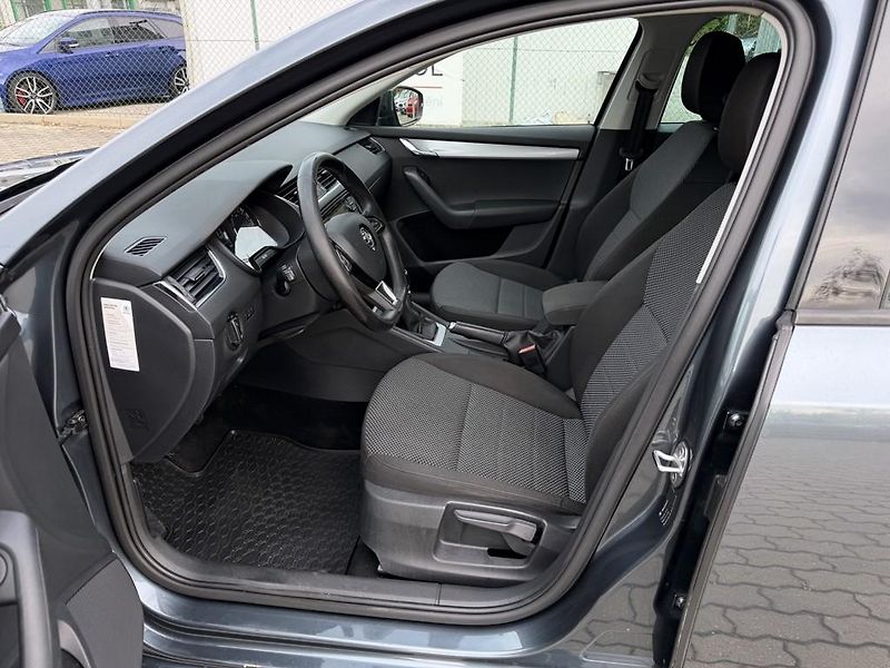 Škoda Octavia 2.0 TDI 110 kW servisní knížka - fotka 6 z 20