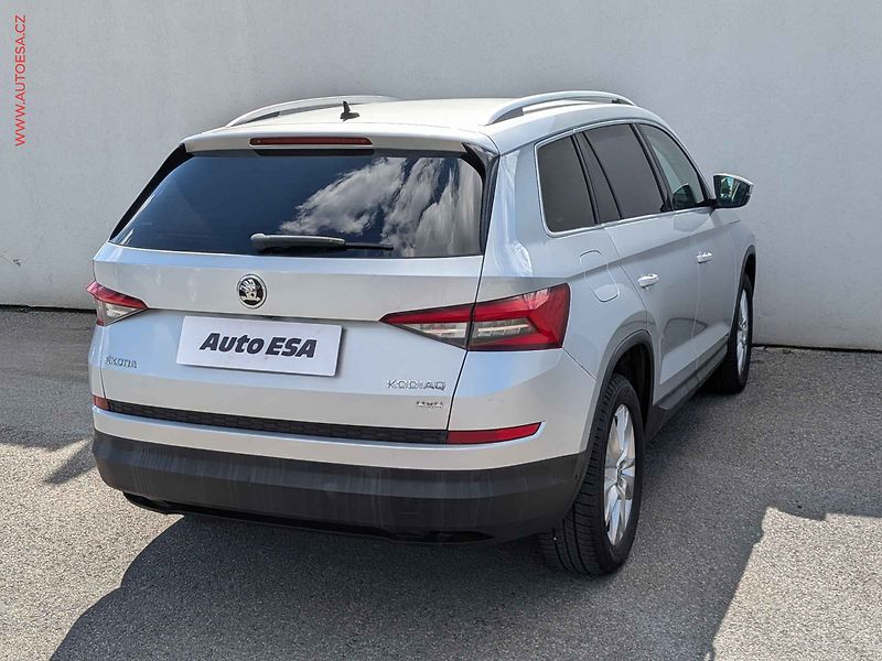 Škoda Kodiaq (2017) 2.0 TDi 4X4, ČR, Style, DSG - fotka 4 z 17