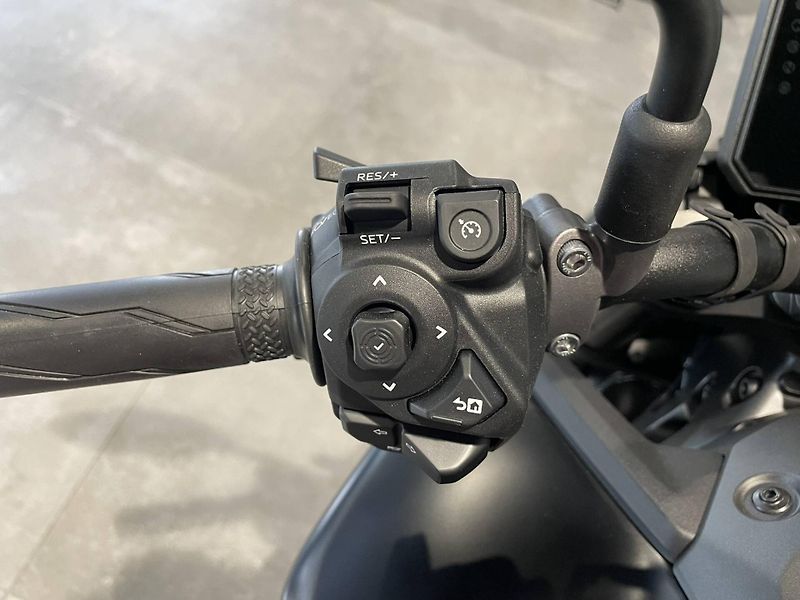 Yamaha (2025) MT-09 Y-AMT EU5+ - fotka 9 z 10